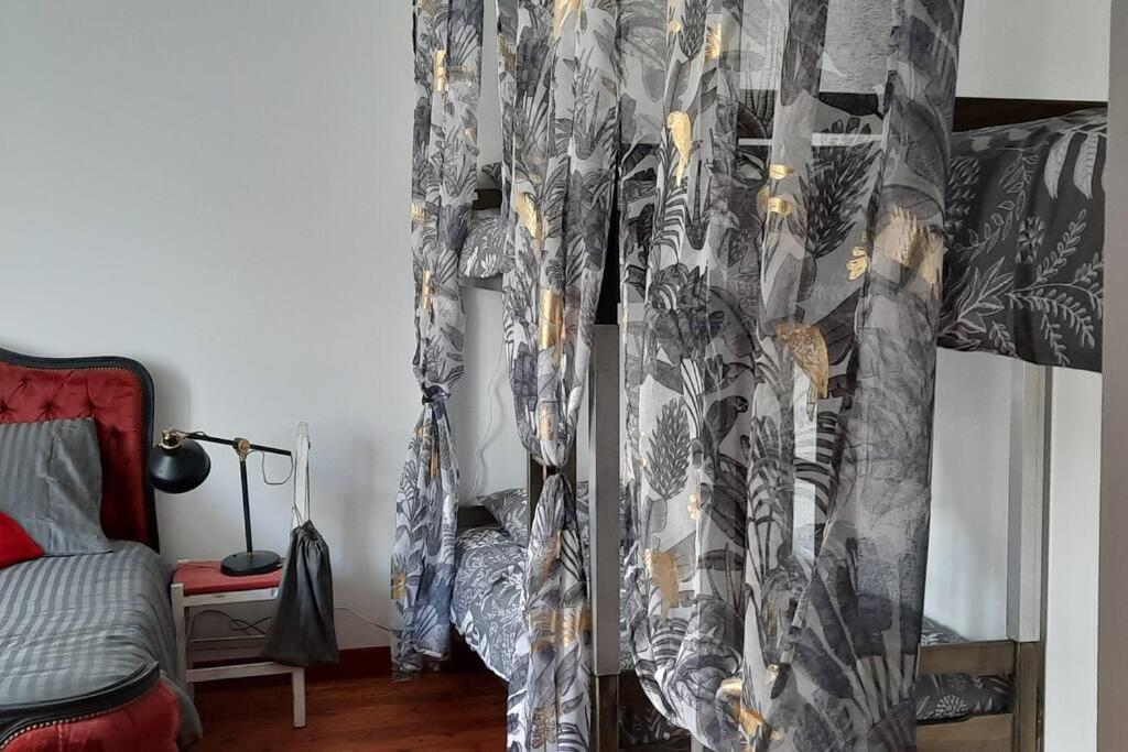 Le Pas Sage Bed & Breakfast La Caillere-Saint-Hilaire Bagian luar foto
