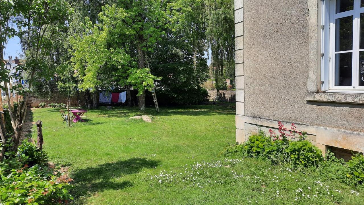 Le Pas Sage Bed & Breakfast La Caillere-Saint-Hilaire Bagian luar foto