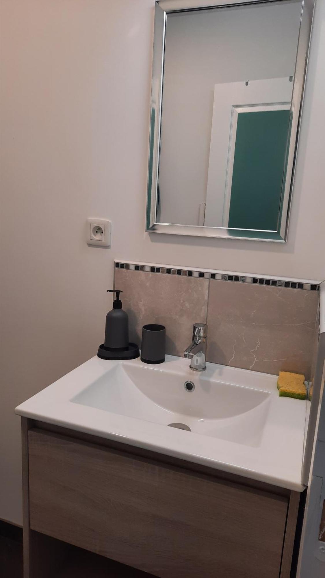 Le Pas Sage Bed & Breakfast La Caillere-Saint-Hilaire Bagian luar foto